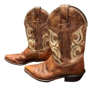 Justin leather boots size 8.5D